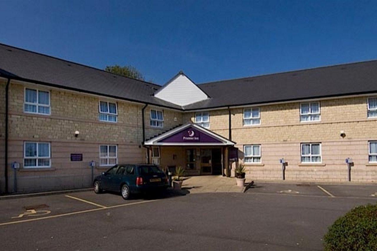 Premier Inn Chippenham Chippenham  Exterior foto